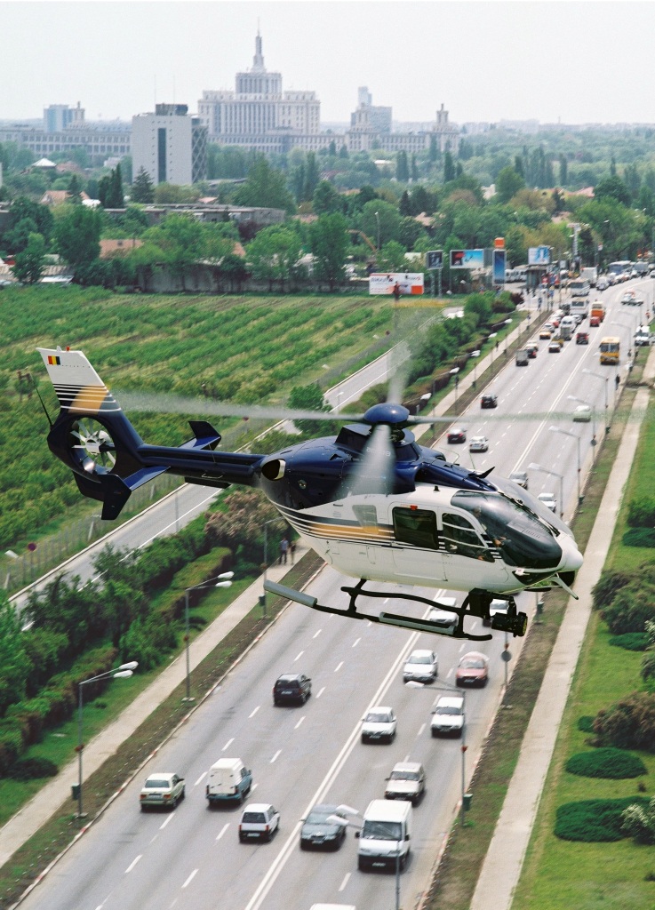 inchiriere-elicopter-de-5-6-pasageri-airbus-ec-135-bucuresti-romania
